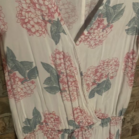 Flower onsie - Picture 4 of 4